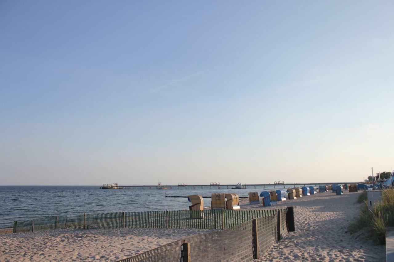Strandlaeufer Im Kirschgarten 켈렌후센 외부 사진